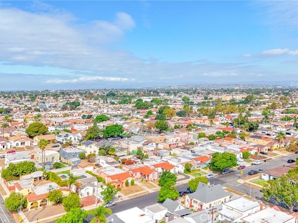 1434 W 92nd St, Los Angeles CA 90047