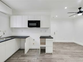 8023 Hooper Ave, Los Angeles CA 90001