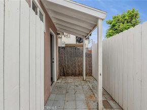 8023 Hooper Ave, Los Angeles CA 90001