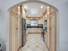 8023 Hooper Ave, Los Angeles CA 90001