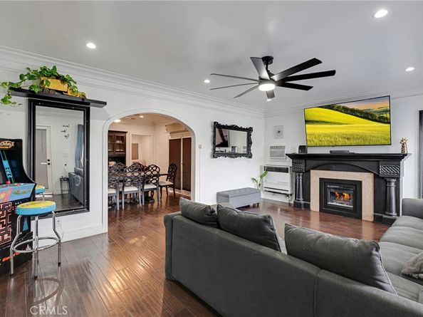 8023 Hooper Ave, Los Angeles CA 90001