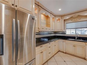 8023 Hooper Ave, Los Angeles CA 90001