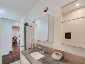 8023 Hooper Ave, Los Angeles CA 90001