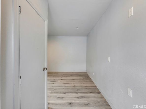 8023 Hooper Ave, Los Angeles CA 90001