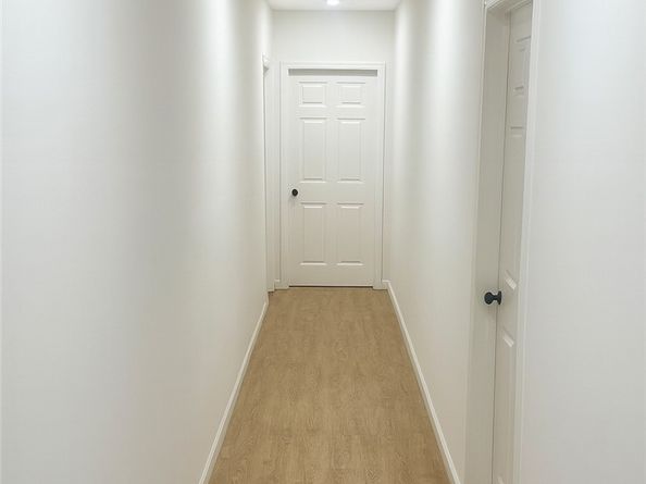 822 E 77th St, Los Angeles CA 90001