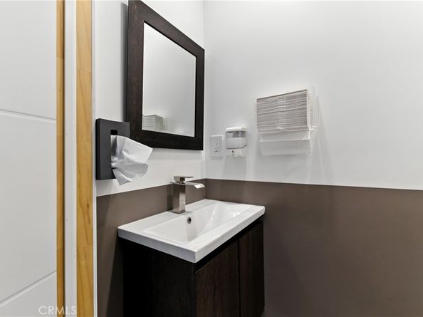 1418 E 54th Street, Los Angeles CA 90011
