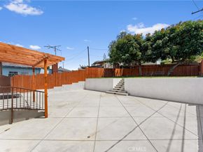 6010 S Verdun Avenue, Los Angeles CA 90043