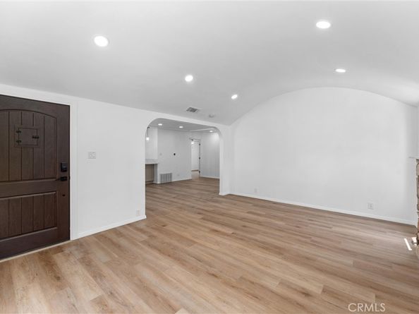 6010 S Verdun Avenue, Los Angeles CA 90043
