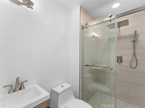 6010 S Verdun Avenue, Los Angeles CA 90043