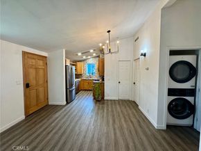 1238 Magnolia Avenue, Long Beach CA 90813