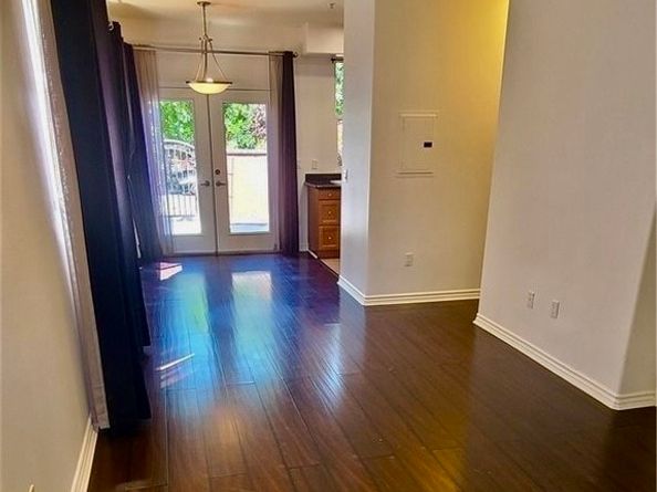 1500 Pine Avenue 19, Long Beach CA 90813