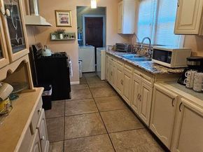 1407 E 50th Street, Los Angeles CA 90011