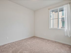 125 Dove Lndg, Covina CA 91722