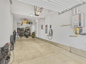 125 Dove Lndg, Covina CA 91722