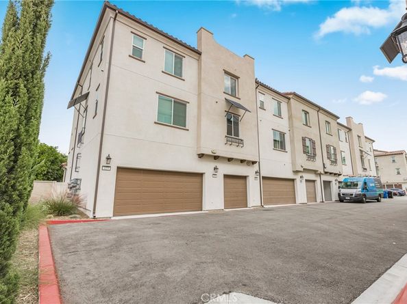 125 Dove Lndg, Covina CA 91722