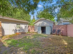 156 S San Marino, Pasadena CA 91107