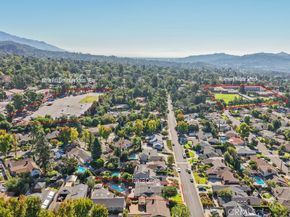 2747 El Caminito, La Crescenta CA 91214
