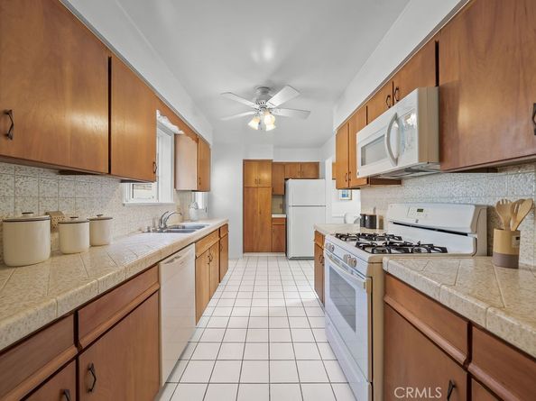 1135 Coronet, Pasadena CA 91107