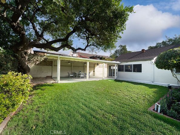 1135 Coronet, Pasadena CA 91107