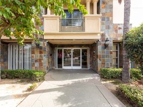 208 N Lincoln 308, Monterey Park CA 91755