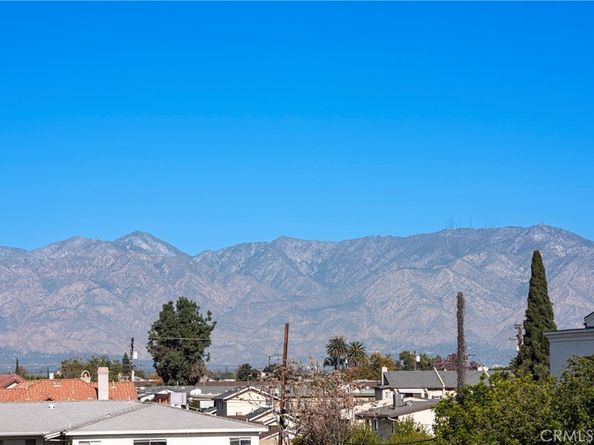 208 N Lincoln 308, Monterey Park CA 91755