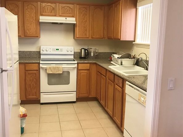 208 N Lincoln 308, Monterey Park CA 91755