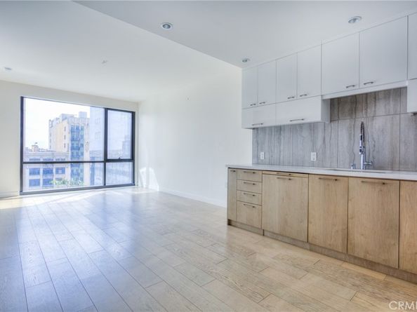 400 S Broadway 928, Los Angeles CA 90013