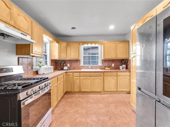 7924 Bright Avenue, Whittier CA 90602