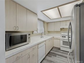 304 N Marguerita Avenue C, Alhambra CA 91801