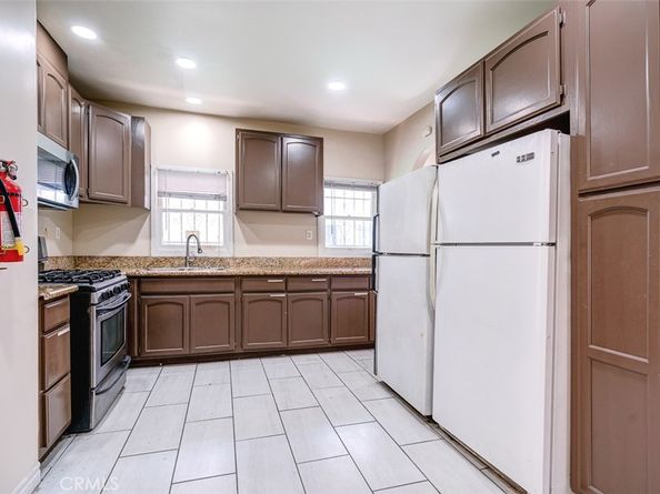 1234 W 37TH Drive, Los Angeles CA 90007