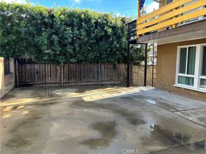 1830 E Villa Street, Pasadena CA 91107