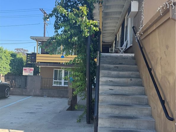 1830 E Villa Street, Pasadena CA 91107