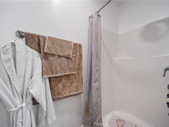 1223 W 187th Place, Gardena CA 90248