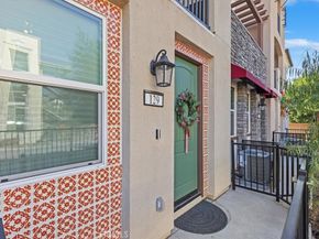 129 Dove Lndg, Covina CA 91722