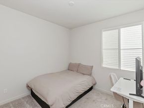 129 Dove Lndg, Covina CA 91722