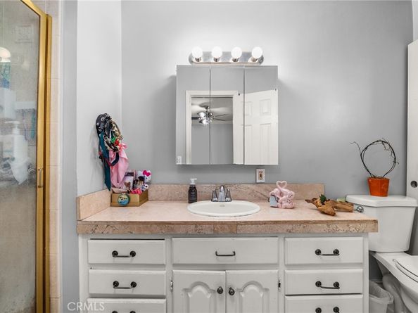 750 Glenshaw Drive, La Puente CA 91744