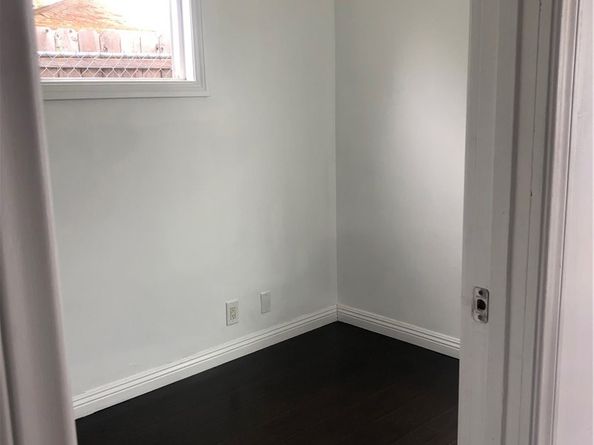 169 E 68th Way, Long Beach CA 90805