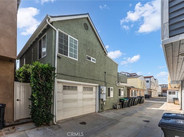 126 E Balboa, Newport Beach CA 92661