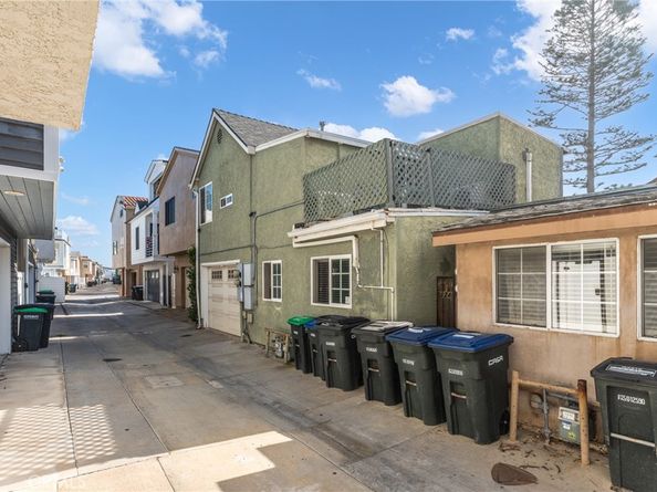 126 E Balboa, Newport Beach CA 92661