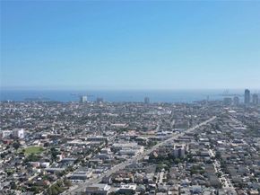 1872 Lemon Avenue, Long Beach CA 90806