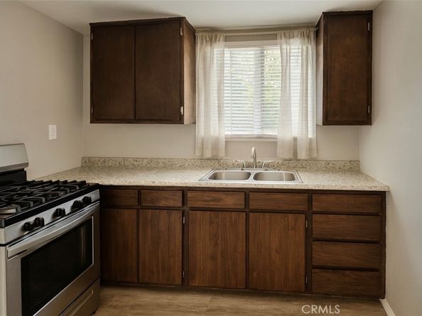 1872 Lemon Avenue, Long Beach CA 90806