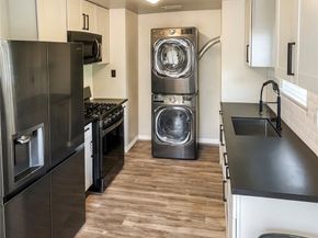 1872 Lemon Avenue, Long Beach CA 90806