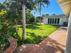 1626 E 15th St, Santa Ana CA 92701