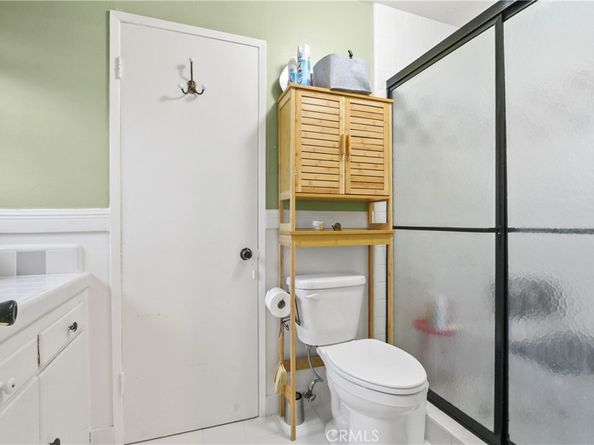 946 W La Deney, Ontario CA 91762