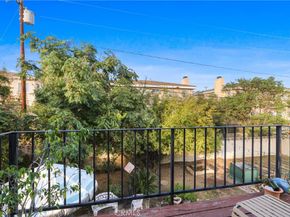 946 W La Deney, Ontario CA 91762