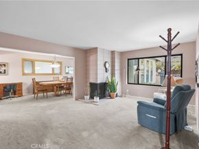 946 W La Deney, Ontario CA 91762