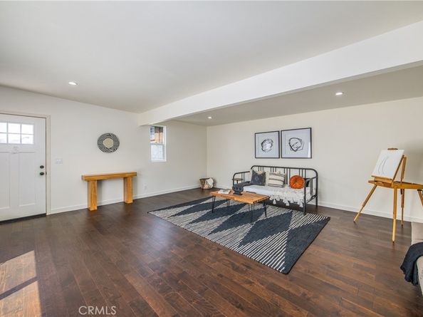 5140 Chesley Avenue, Los Angeles CA 90043