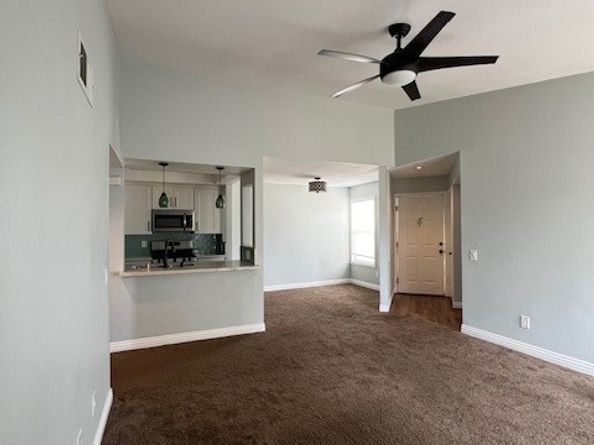 2015 Lakeridge Circle 301, Chula Vista CA 91913