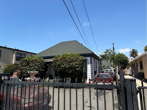 223 E 28th Street, Los Angeles CA 90011