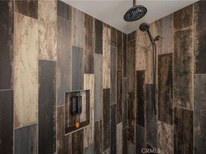 21992 Hoi Circle, Lake Forest CA 92630